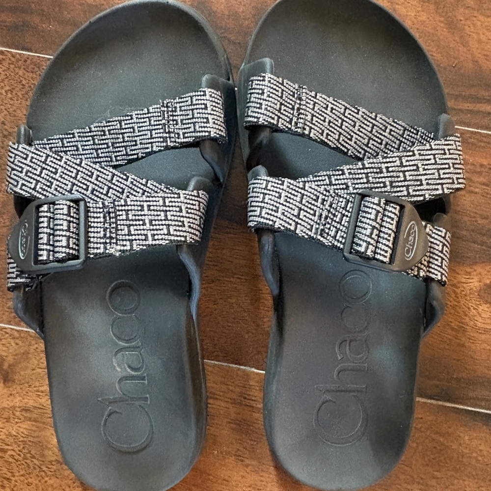 Chaco Slides Sandals – Black/Grey Webbing – Women’s Size 9